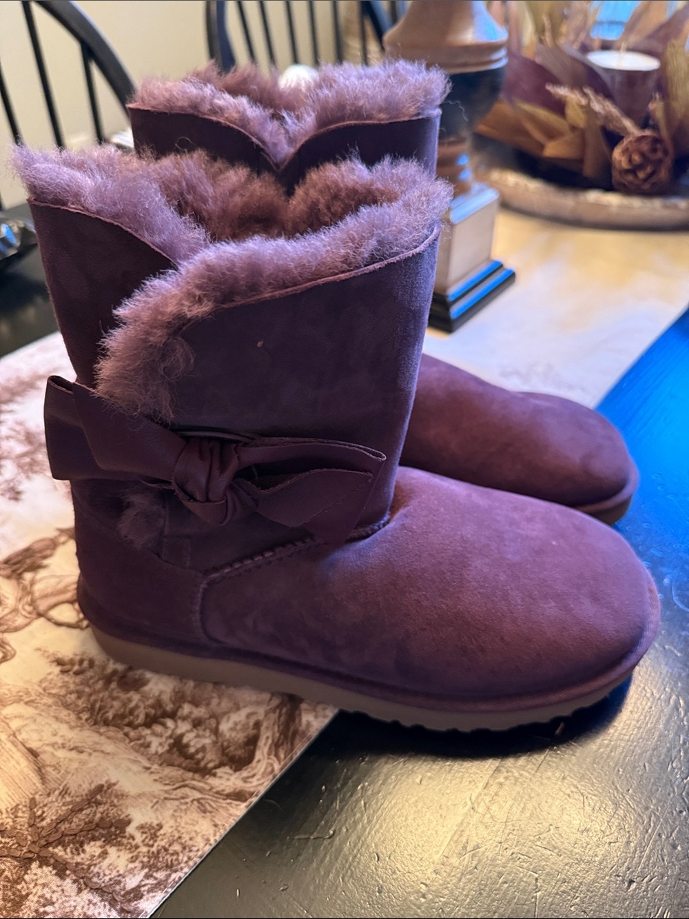 UGG Women's Short Bow Boot - Plum Purple